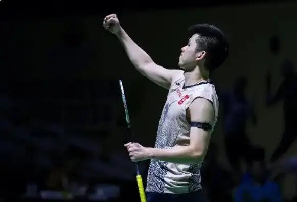 实现了逆转 实现了逆转