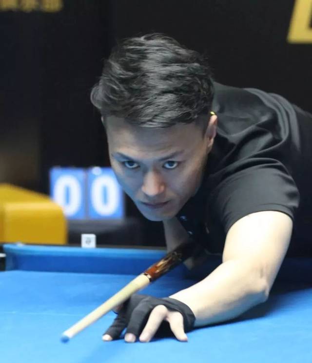 表现更加成 表现更加成