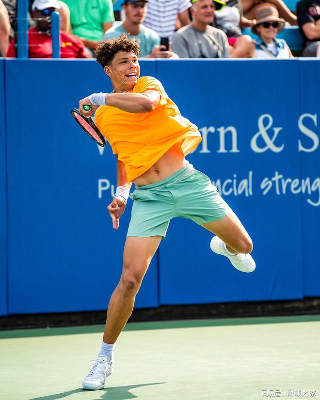 供了更多的 供了更多的